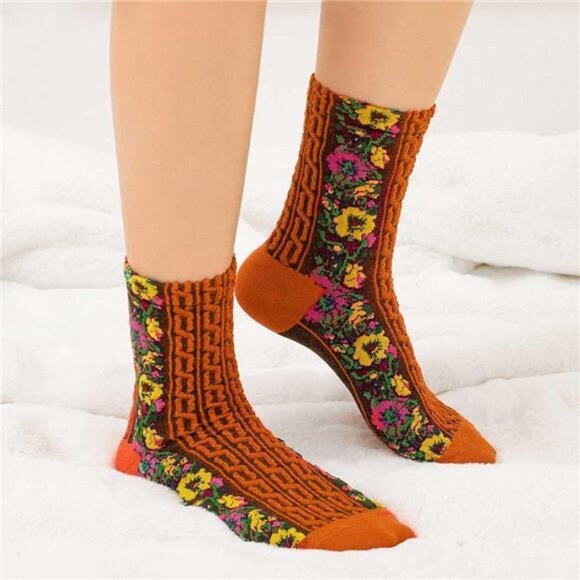 5 Women Flower Crew Socks - Picture 3 of 6